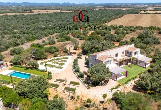 Finca/Country House for sale in Campos, Mallorca — photo 2