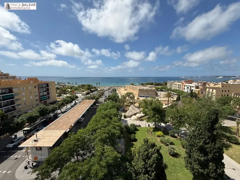 We present a magnificent sixth floor located in the coveted area of Nou Llevant, Palma de Mallorca. This property has a surface area — photo 5