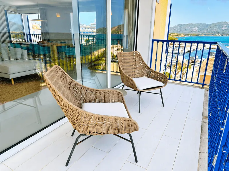 Where the sea is your daily companion – Exclusive apartment on the beachfront in Cala Bona — photo 11