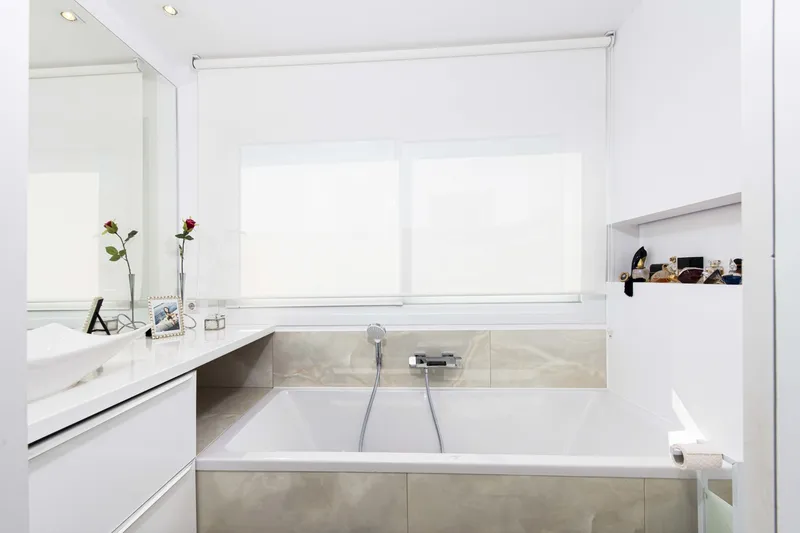 Spacious penthouse close to the old town of Palma with spacious terrace and sea views — photo 12