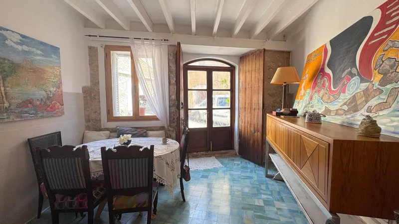 House of 114 m2 in Selva with rooftop terrace — photo 1