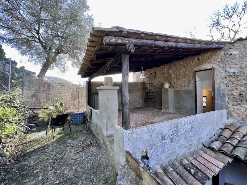 Charming village house in Esporles — photo 12
