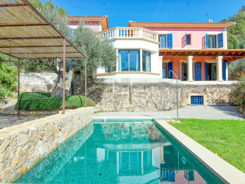 Detached villa with private pool and beautiful sea views in Sant Elm — photo 2