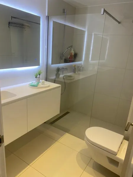 Apartment with lateral sea views in Puerto Portals — photo 7