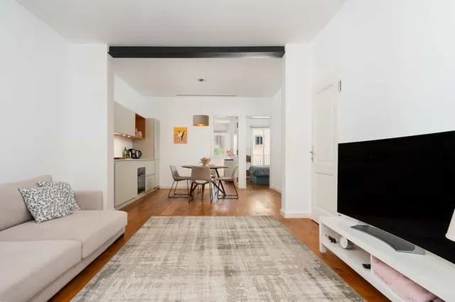 Flat for sale in Cort, Palma de Mallorca — photo 1