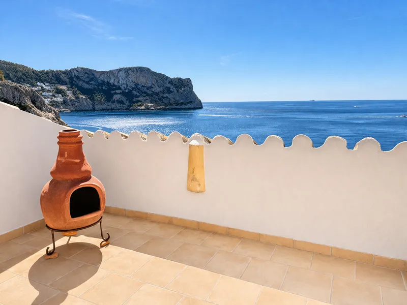 Exclusive coastal gem: a beachfront penthouse with direct access to the ocean — photo 7