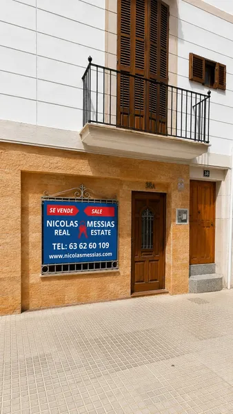 Commercial in Palma de Mallorca — photo 7