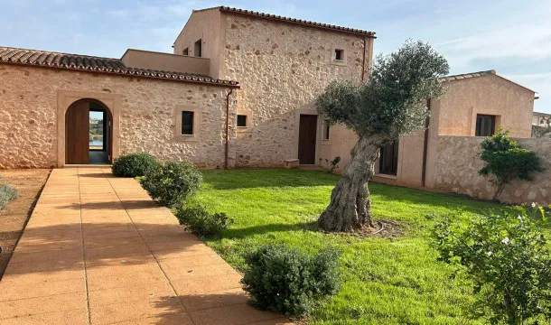 Rustic finca in construction in a quiet area of Santanyi — photo 3