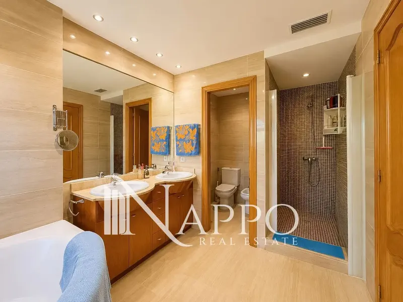 Nappo Real Estate is pleased to present this elegant townhouse located in Son Xigala, one of the most sought-after residential areas of — photo 12