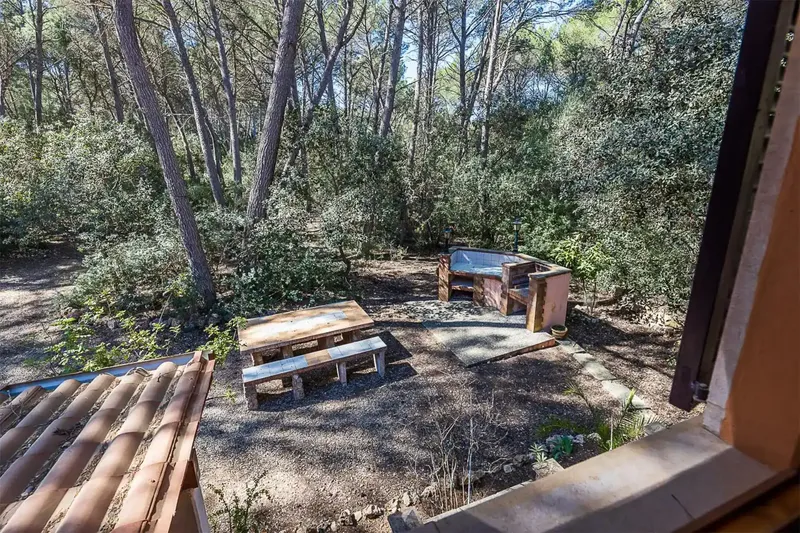 Sumérgete en la tranquilidad de nuestra finca, un refugio rodeado de bosque donde la paz y la desconexión están garantizadas. Aquí podrás di — photo 5