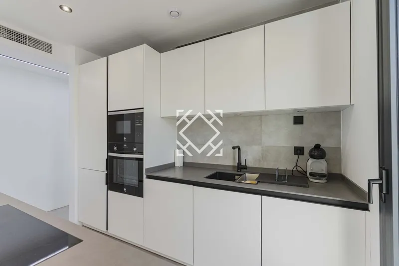 Modern villa for sale in Puerto de Alcúdia, 450 metres from the beach, with a garden, private swimming pool, sun terrace and high-quality finishes — photo 6