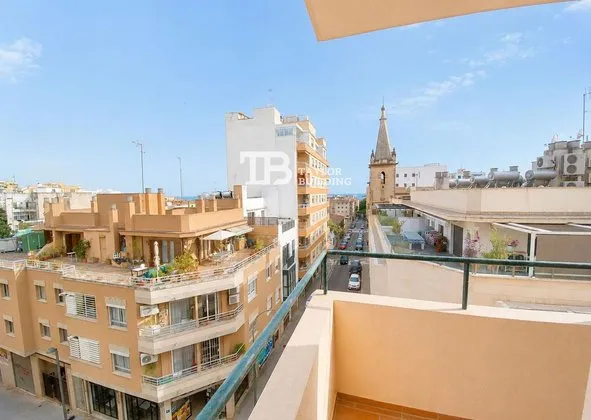 Flat / apartment in Calle de Colubí, Sta Catalina - El Jonquet, Palma de Mallorca — photo 3