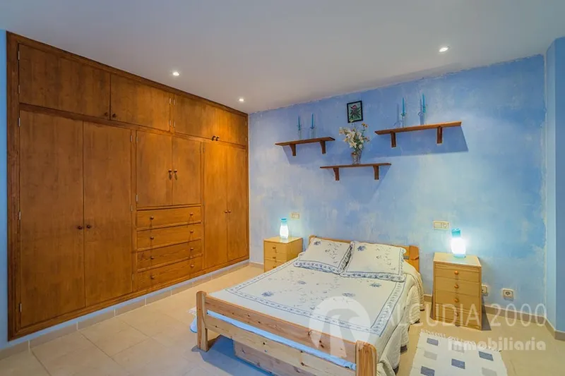 Town House — photo 10