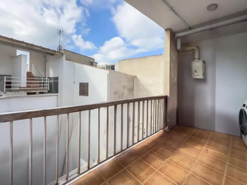 If your family needs more space or you are looking for your first home, this apartment in Cala Millor stands out for its spaciousness and comfort — photo 3