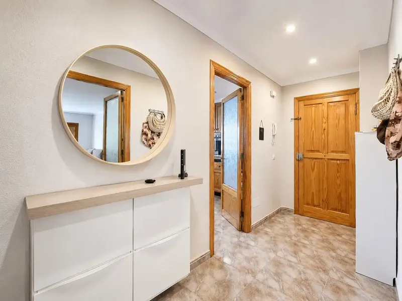 Spacious and bright 110 m² apartment with parking space, terrace and an attractive rooftop loft — photo 2