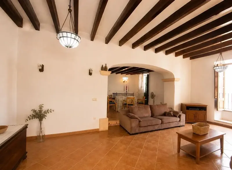 Charming village house in Costitx — photo 5