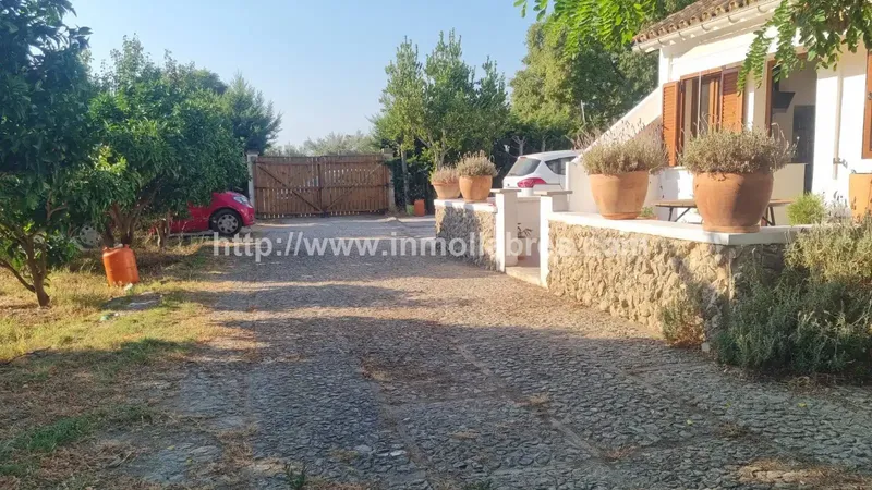 Imagine a perfect refuge in the picturesque Selva area, where tranquility and nature come together to offer you an idyllic lifestyle — photo 4