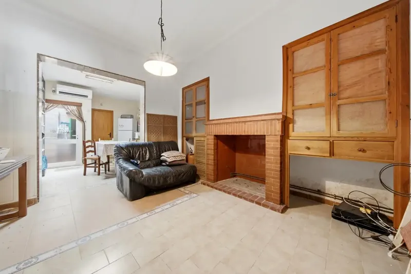 If you are looking for a property with character, space and the opportunity to design it completely to your taste, this village house in Campos is an ex — photo 10