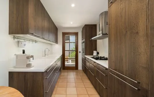 4 Bedrooms in Calvia — photo 7