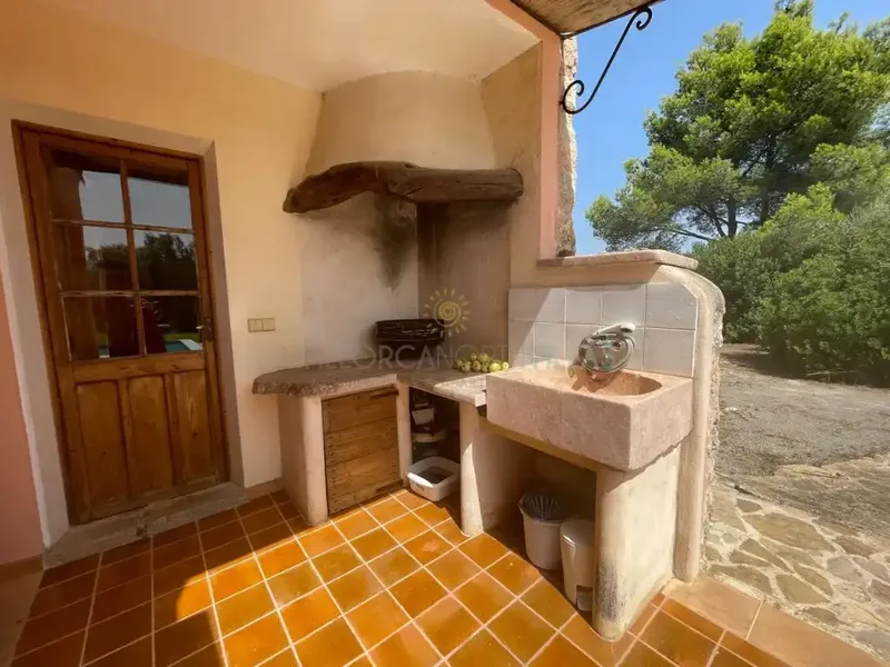 Charming Mallorcan-style house for rent on a large plot of approx. 18,500 m² in a privileged natural setting — photo 9
