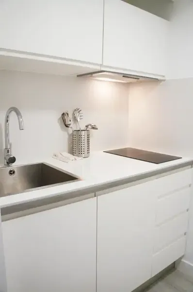 Moderno apartamento en planta ideal para 2 personas, totalmente equipado para alquilar por meses, maximo 9 meses. El precio incluye gastos d — photo 9