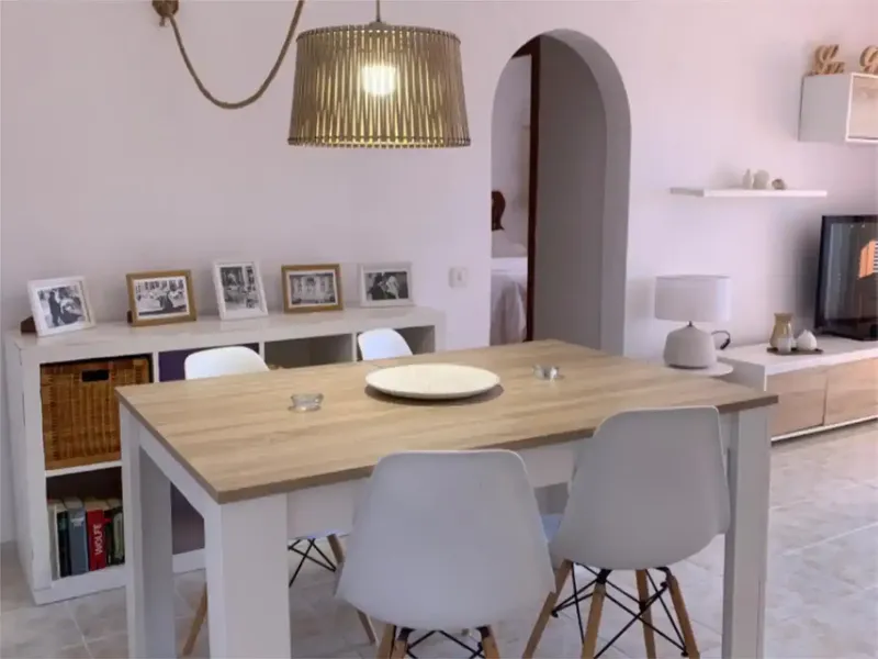 Este apartamento para alquiler se encuentra en una ubicación verdaderamente excepcional, ideal para aquellos que buscan un espacio de relaja — photo 8