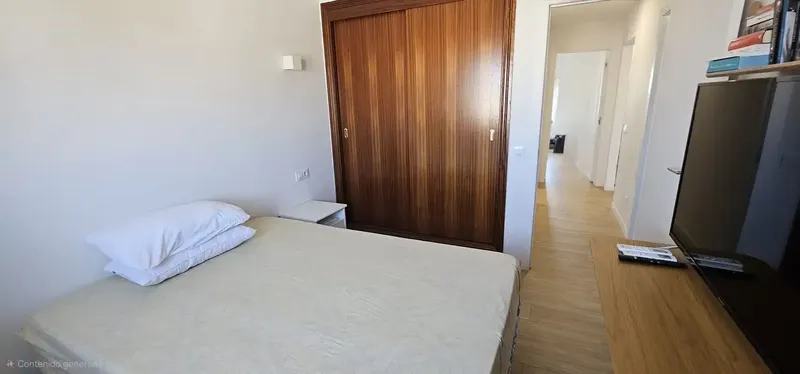 Espaciosa Vivienda en Alquiler con Terraza y Balcón. — photo 12