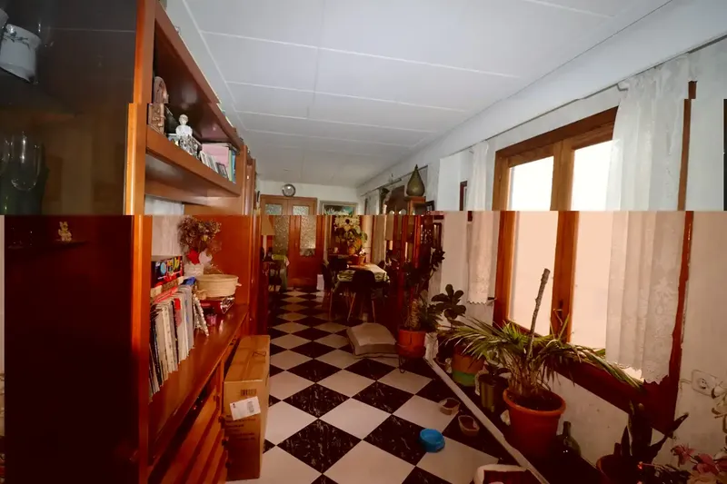 Grandiose penthouse with open ceiling, corner unit, lots of light in excellent quiet residential area and in good condition, this property is — photo 5