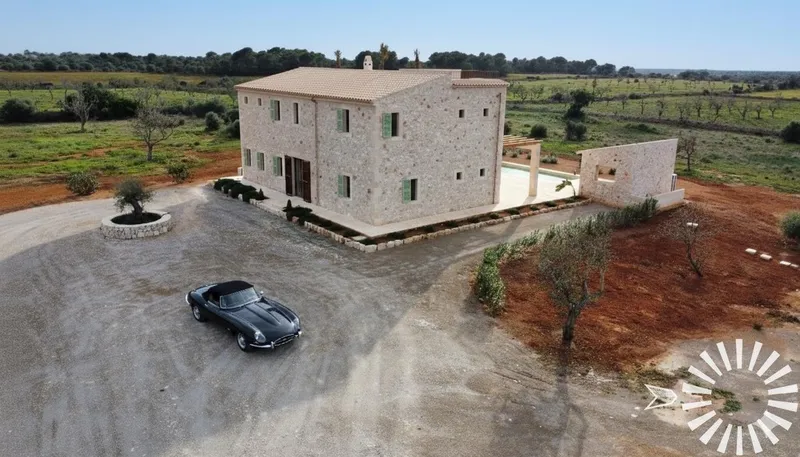 Country House for sale in Es Llombards/Ses Salines of 450 m2 — photo 11