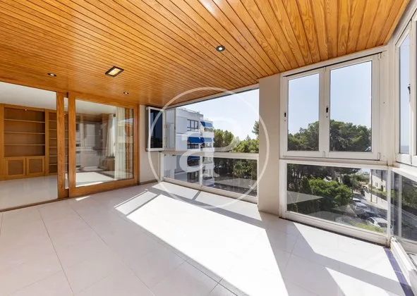 Flat / apartment in Calle d'Escòcia, Sant Agustí, Palma de Mallorca — photo 2
