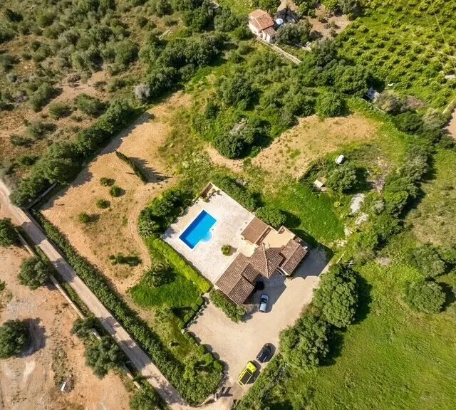 Preciosa finca con piscina y vistas panorámicas en Son Macia — photo 2