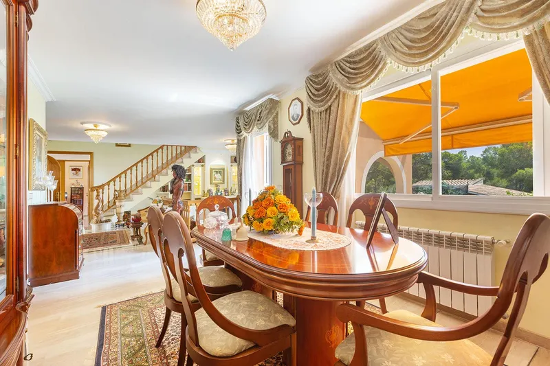 Mediterranean house with plenty of privacy — photo 6