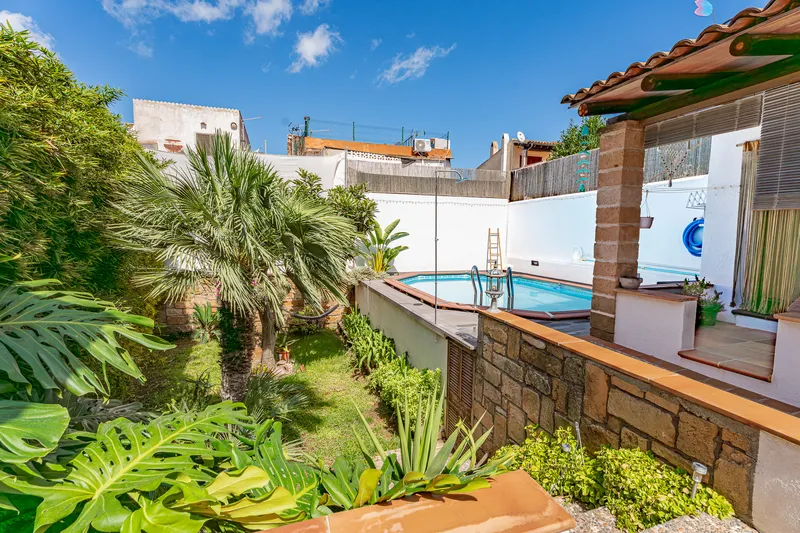 Charming townhouse with pool and small garden in a quiet location – Capdepera — photo 2