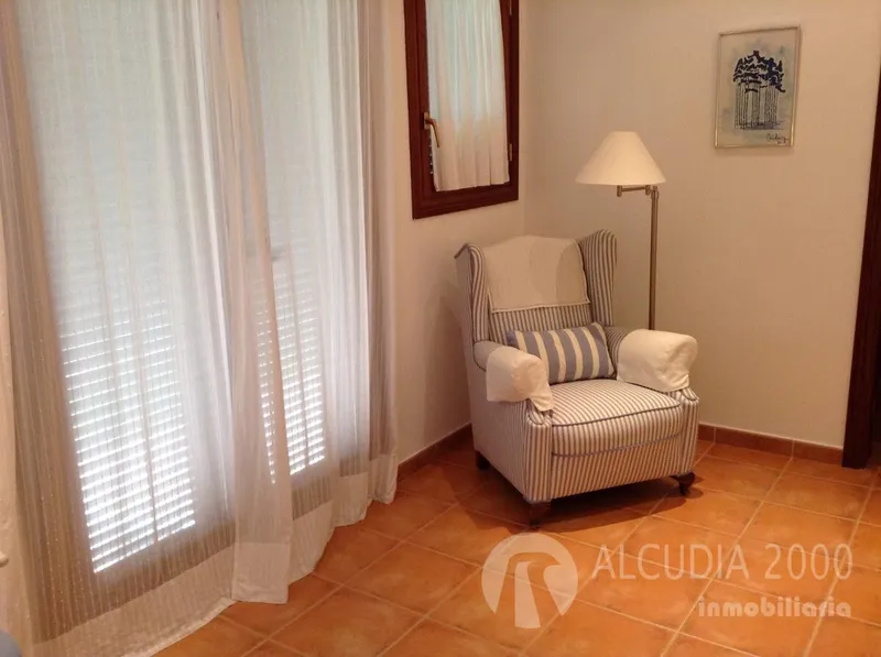 Villa — photo 11