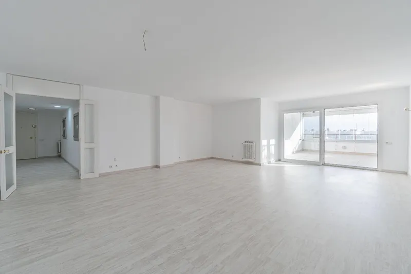 Refurbished Apartment — photo 2