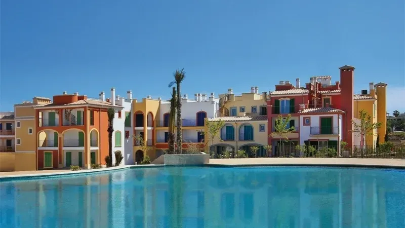 Commercials for sale close to the beach in Portocolom — photo 2