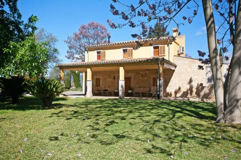 Manor house with park and spa area — photo 8