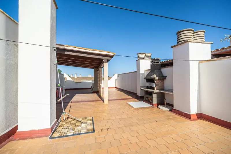 We exclusively present this penthouse in the sought-after area of Colonia de Sant Jordi. — photo 8