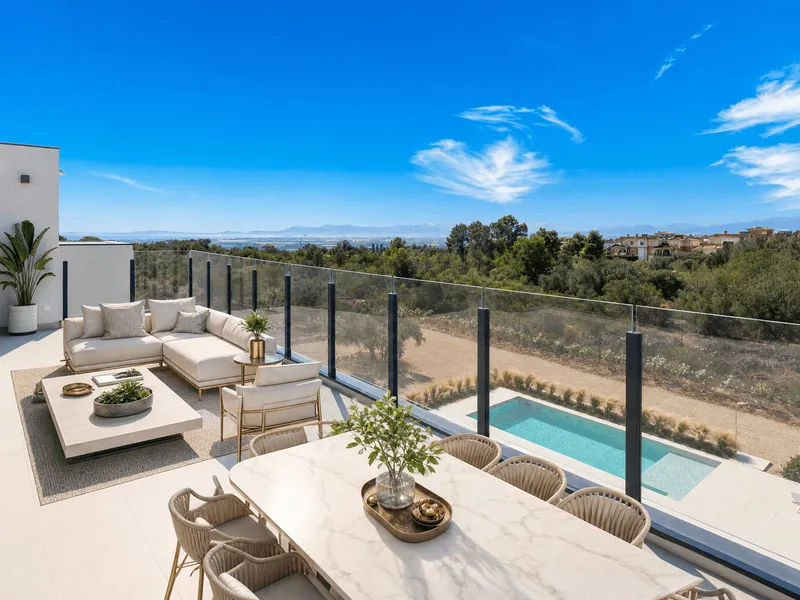 Contemporary villa with pool near Palma — photo 3