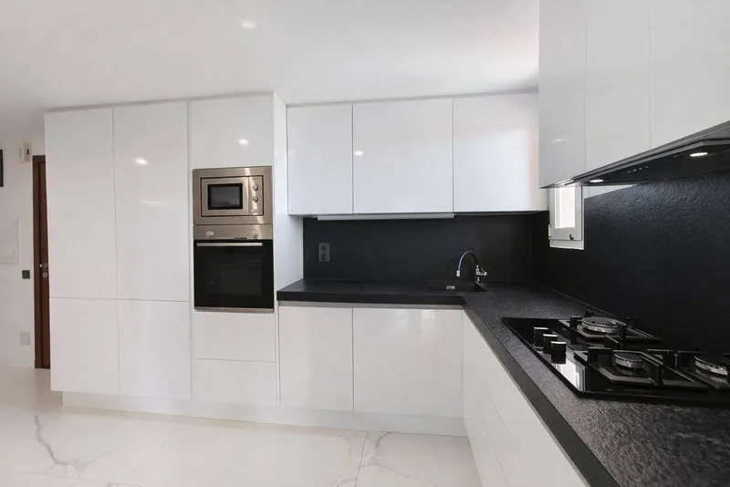 Apartment in Nova Santa Ponsa, Province of Balearic Islands — photo 2