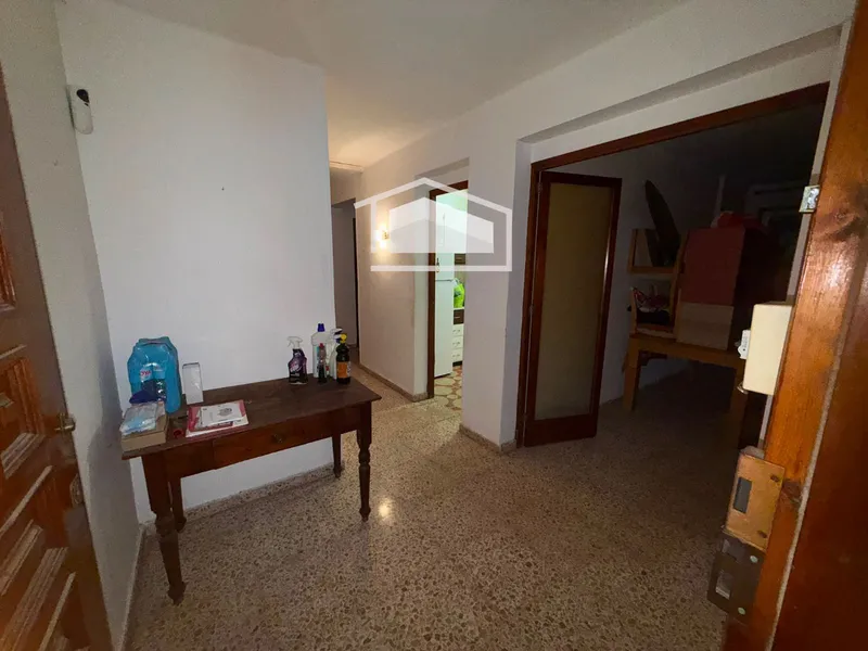Large 3-bedroom apartment to renovate in Sa Ràpita — photo 7