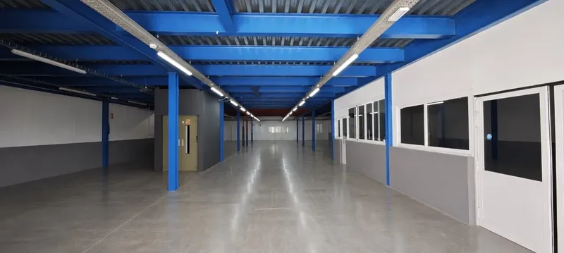 Industrial warehouse of 1,400 m² on a plot of 2,373 m² in the Can Matzarí industrial estate, Inca — photo 9