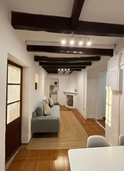 House with Sea Views and Development Potential in Génova — photo 4