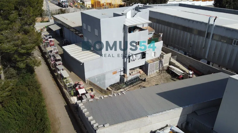 commercial in Alcudia — photo 2