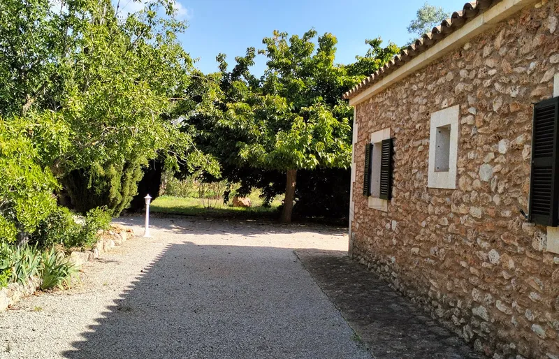 Porreres – Rural estate with holiday rental license (ETV) and vineyards — photo 8