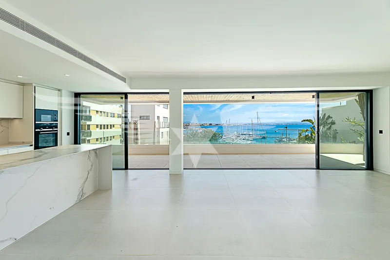 Palma: Modern apartment with garden and harbor view — photo 2