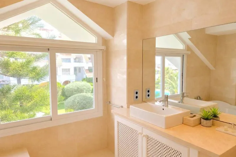 Exclusive Duplex in a Seafront Residence near Port Adriano — photo 8