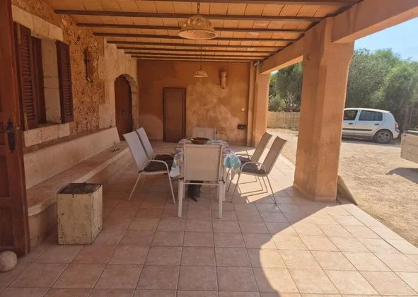 Estate in Campos — photo 1