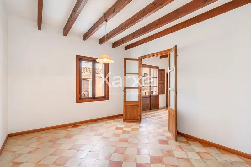 Unique opportunity in S'Arracó: charming villa to renovate — photo 11