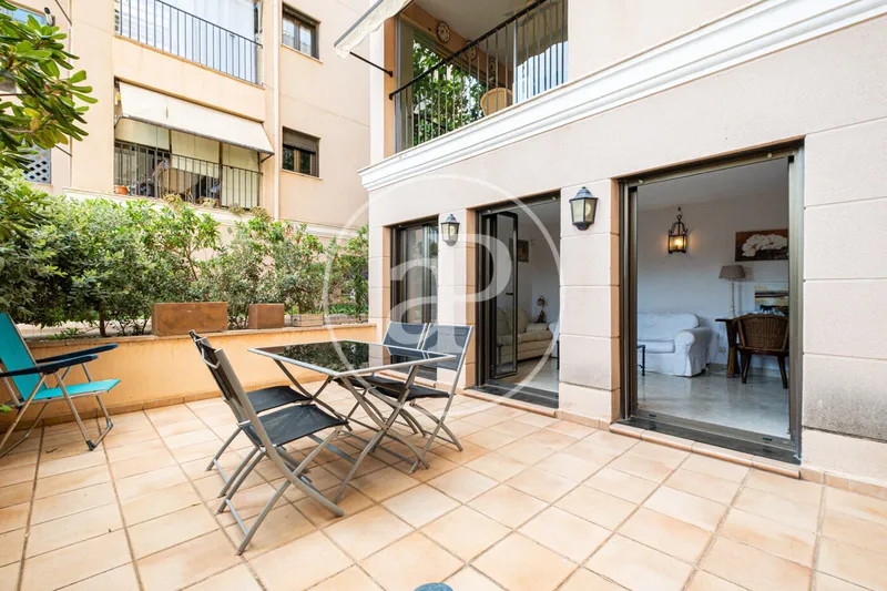 Apartment for rent in Portixol — photo 1